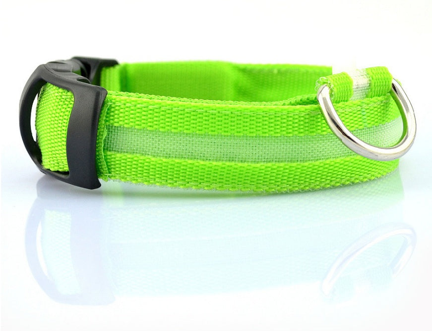Collar luminoso LED de nailon para perros y mascotas