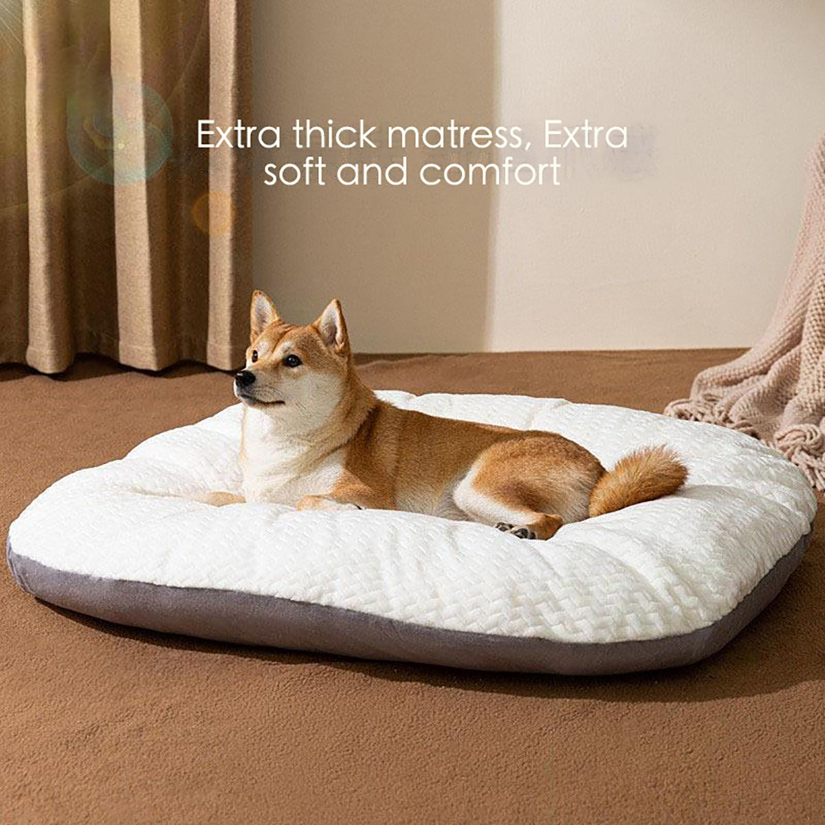 Cama para tu mascota echa de felpa artificial.